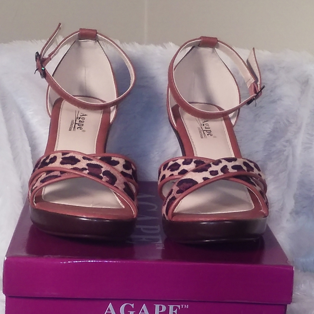 Brown Leopard Phoebe Sandal